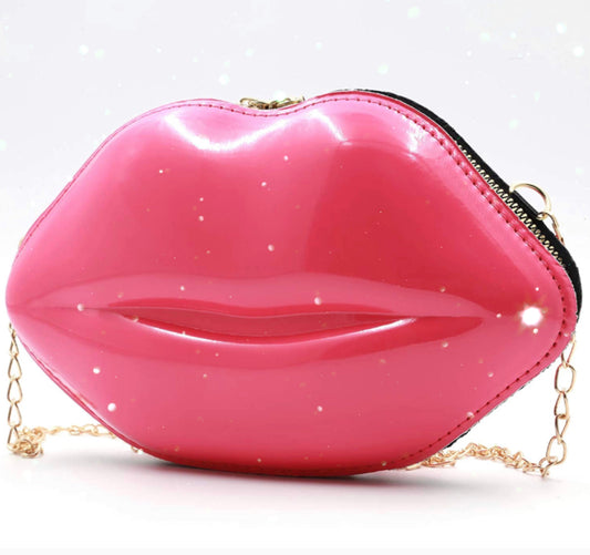 Lip handbag