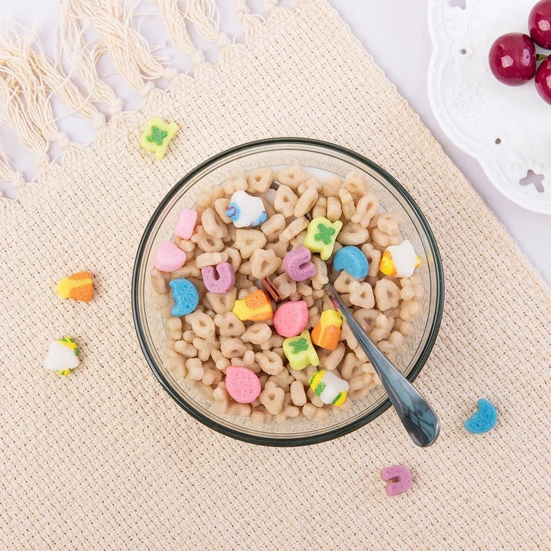 Lucky charms candle